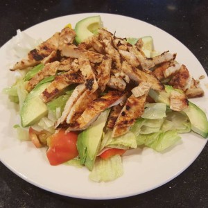 Ensalada de pollo